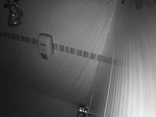voyeurcam-jb-shower-16's Picture